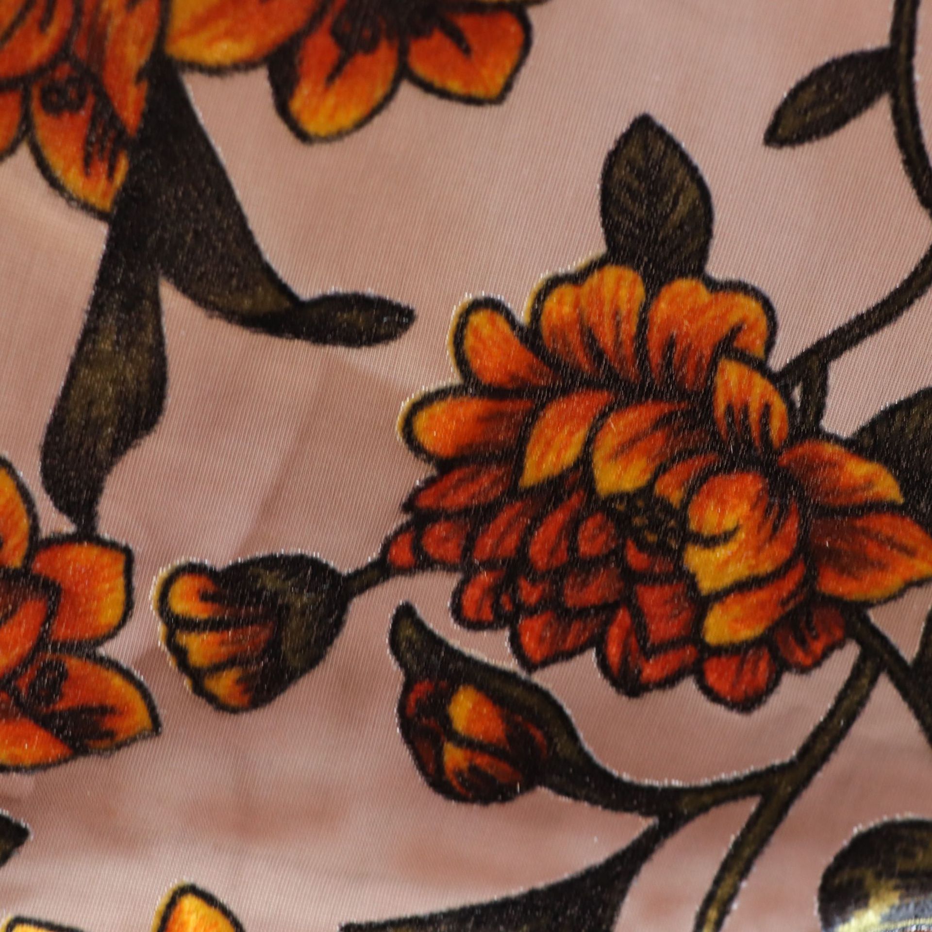 ผ้ากำมะหยี่ทอลาย ผ้ากำมะหยี่พิ - Velvet Fabric Embroidery บทวิจารณ์และราคา